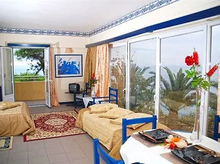 Отель Zante Royal 4*