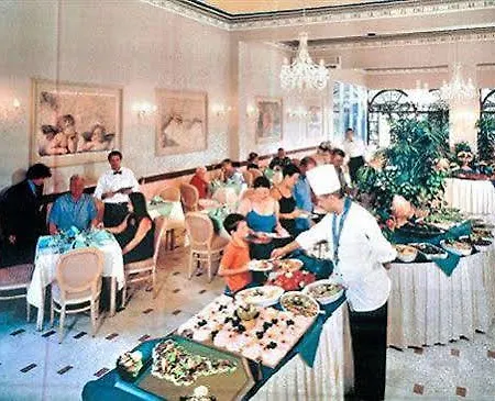Zante Royal ホテル